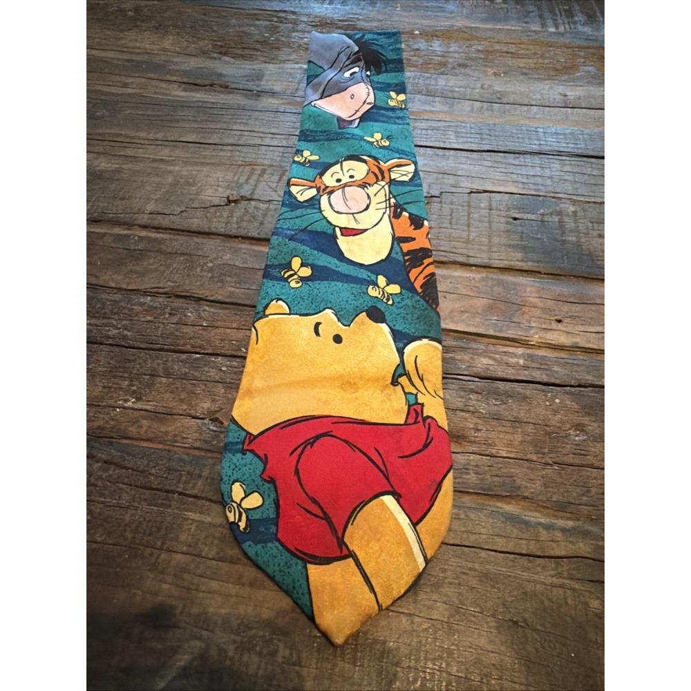 The Disney Store 100% Silk Winnie The Pooh Character Neck Tie Made In Italy!